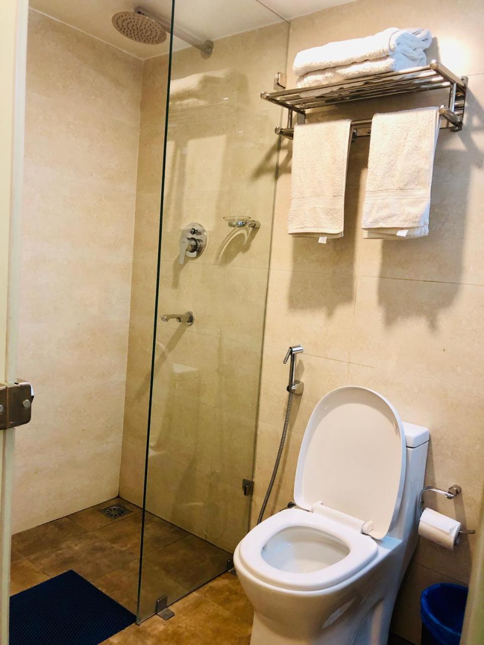 The Milestone Hotel Катманду Екстериор снимка