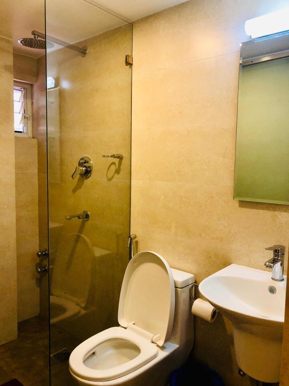 The Milestone Hotel Катманду Екстериор снимка