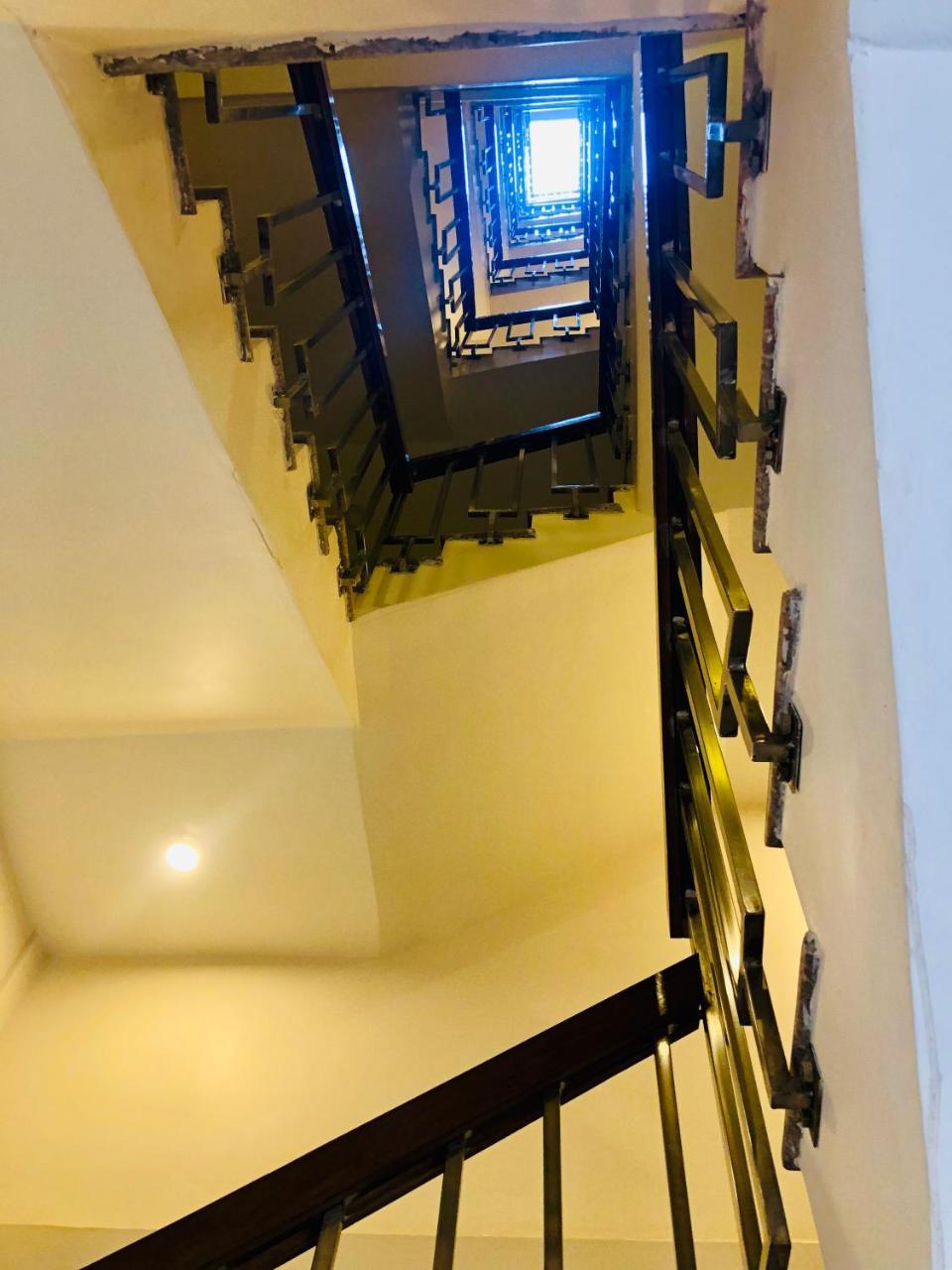 The Milestone Hotel Катманду Екстериор снимка